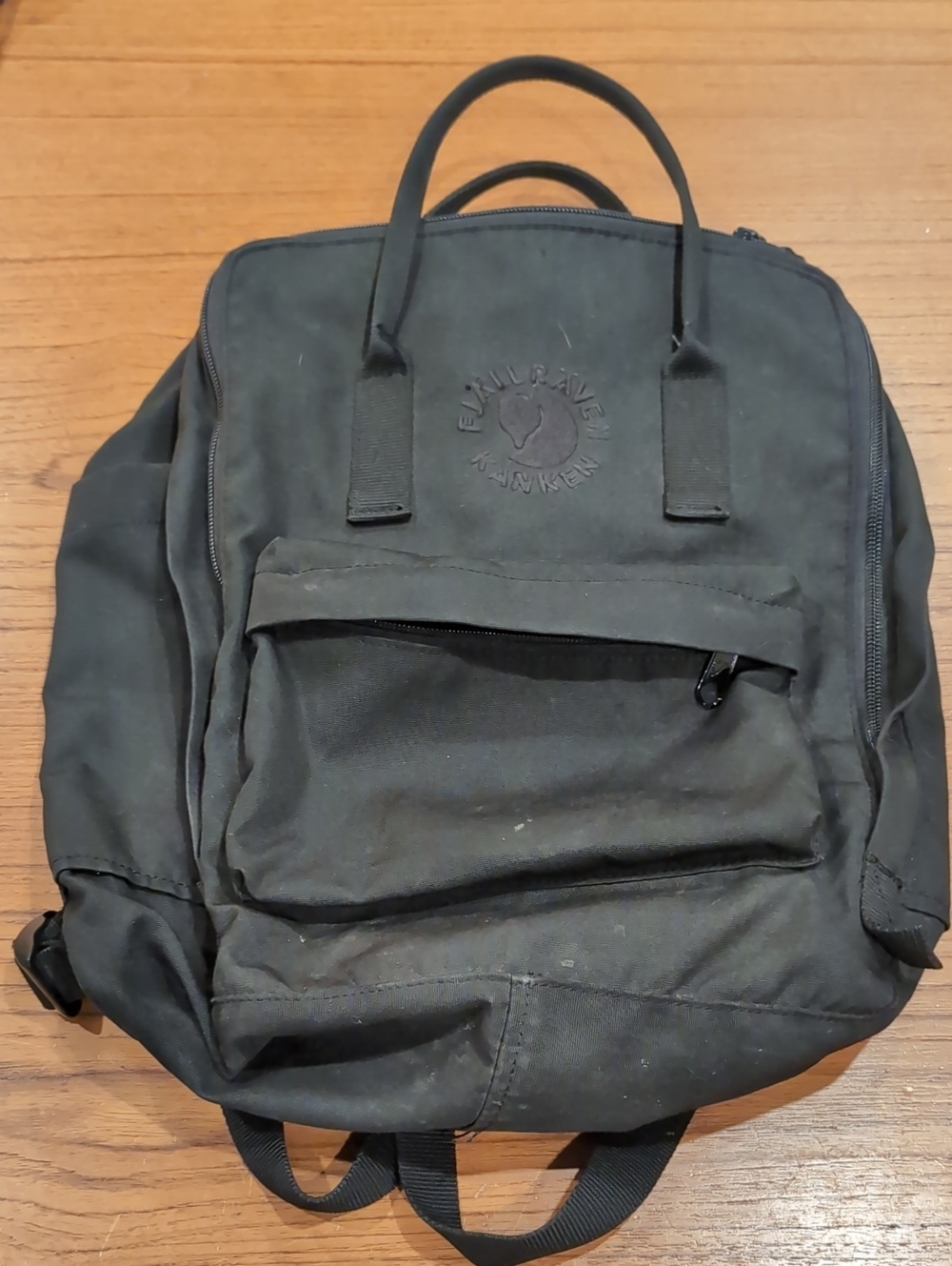Fjallraven Kånken Black Classic Backpack